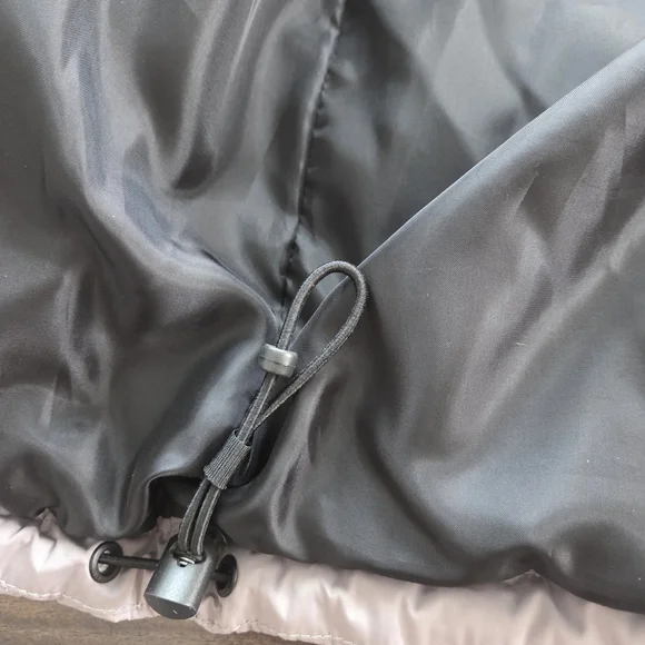 Guess Men's Gray Puffer Ski Snowboard Jacket NWOT Hooded XL Warm Cozy - Picture 7 of 12